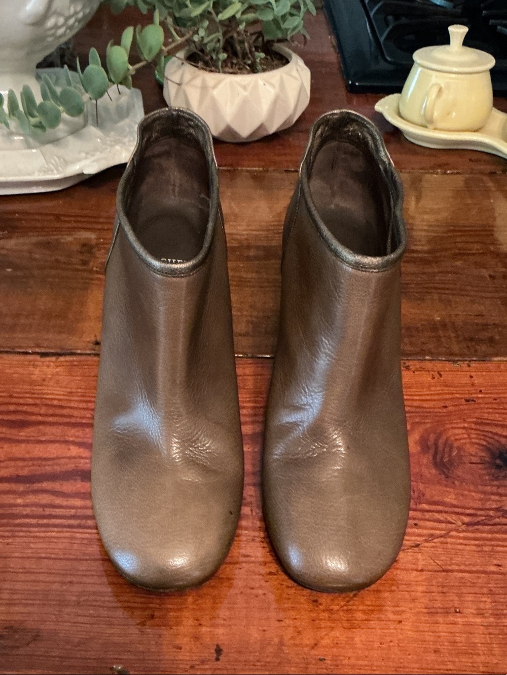 Michel Perry Taupe Brown Leather Ankle Booties European size 38 1/2